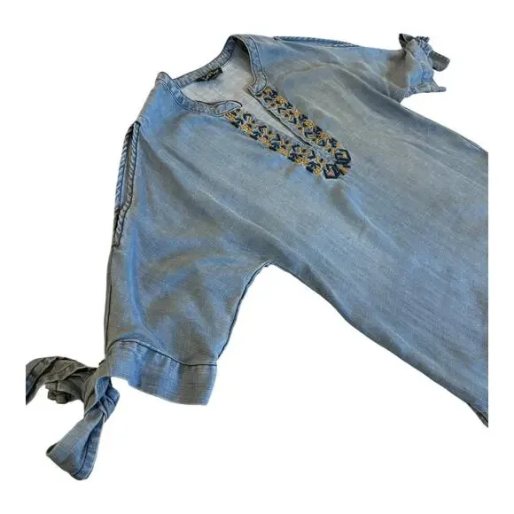 Velvet Heart Embroidered Blouse Aztec Chambray Tie Sleeve Peep ShoulderSize XS - Picture 9 of 10